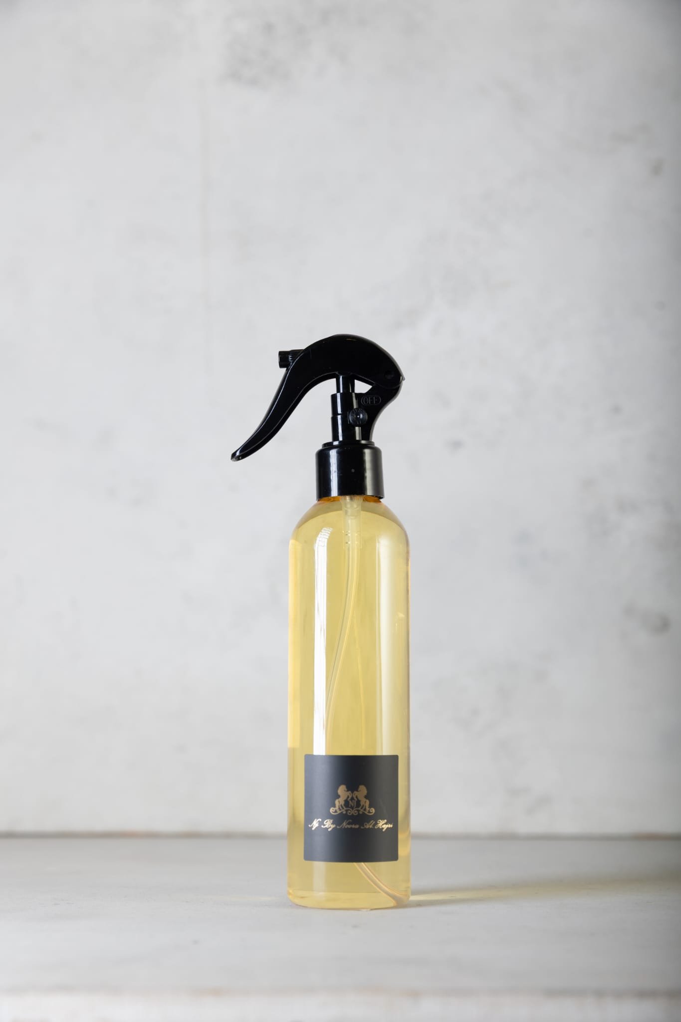 NJ PARIS - الصورة 1